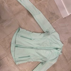 Lulu jacket size 6